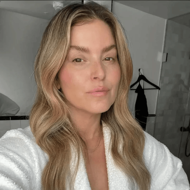 🔥 Foundation 4 in 1 - Medium Spectrum